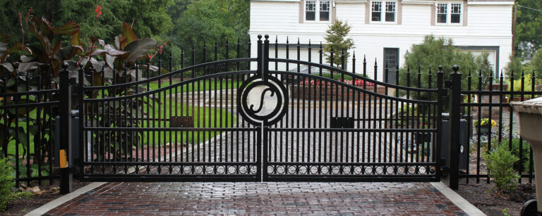 Custom Cantilever Gate