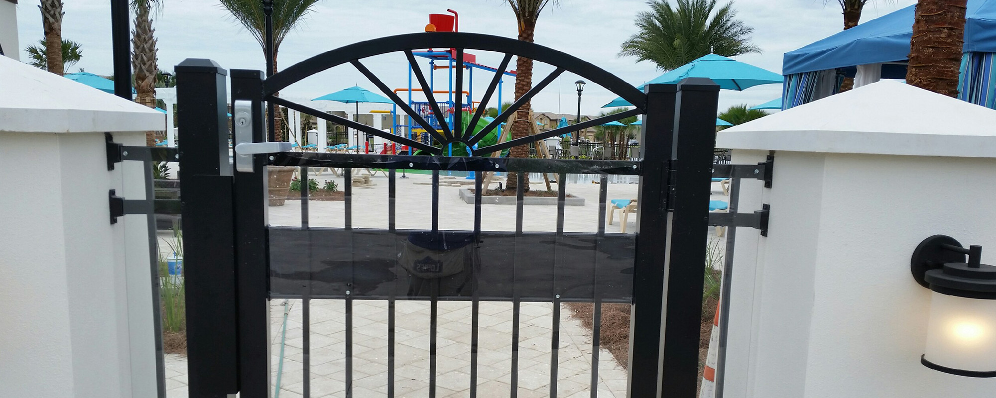 Custom Gate