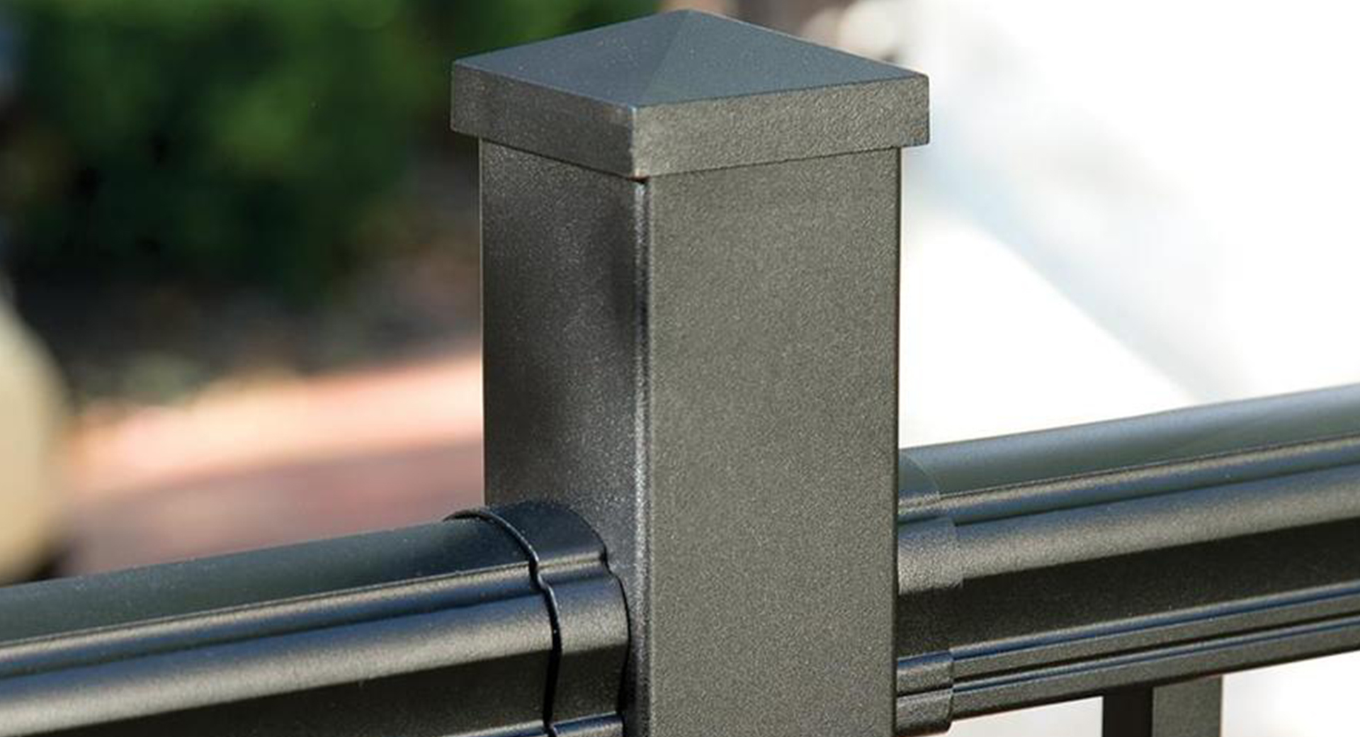 Guardrail-Boxed-Railing